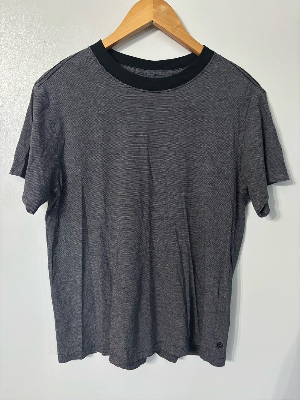 Lululemon women’s t-shirt . All Yours Boyfriend Tee Lululemon gray weathered
